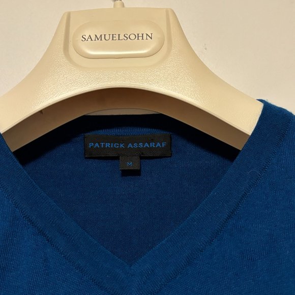 Patrick Assaraf Blue V-neck Blue Wool Sweater- Small - Picture 2 of 7